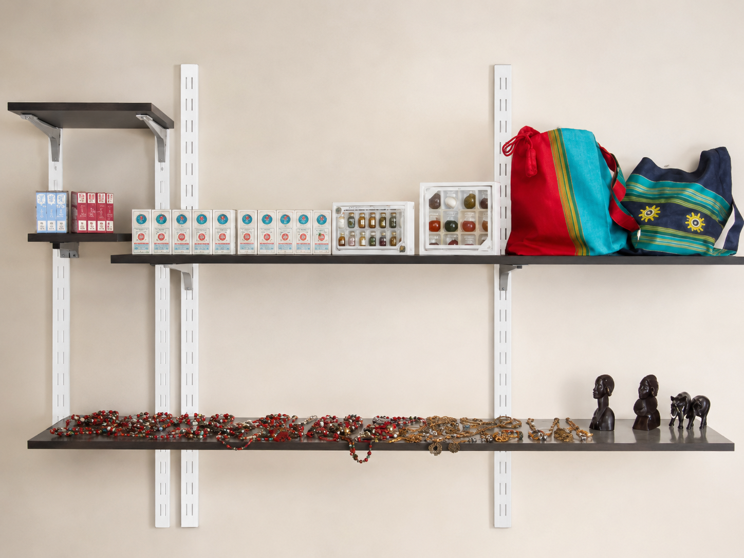 adustable shelving